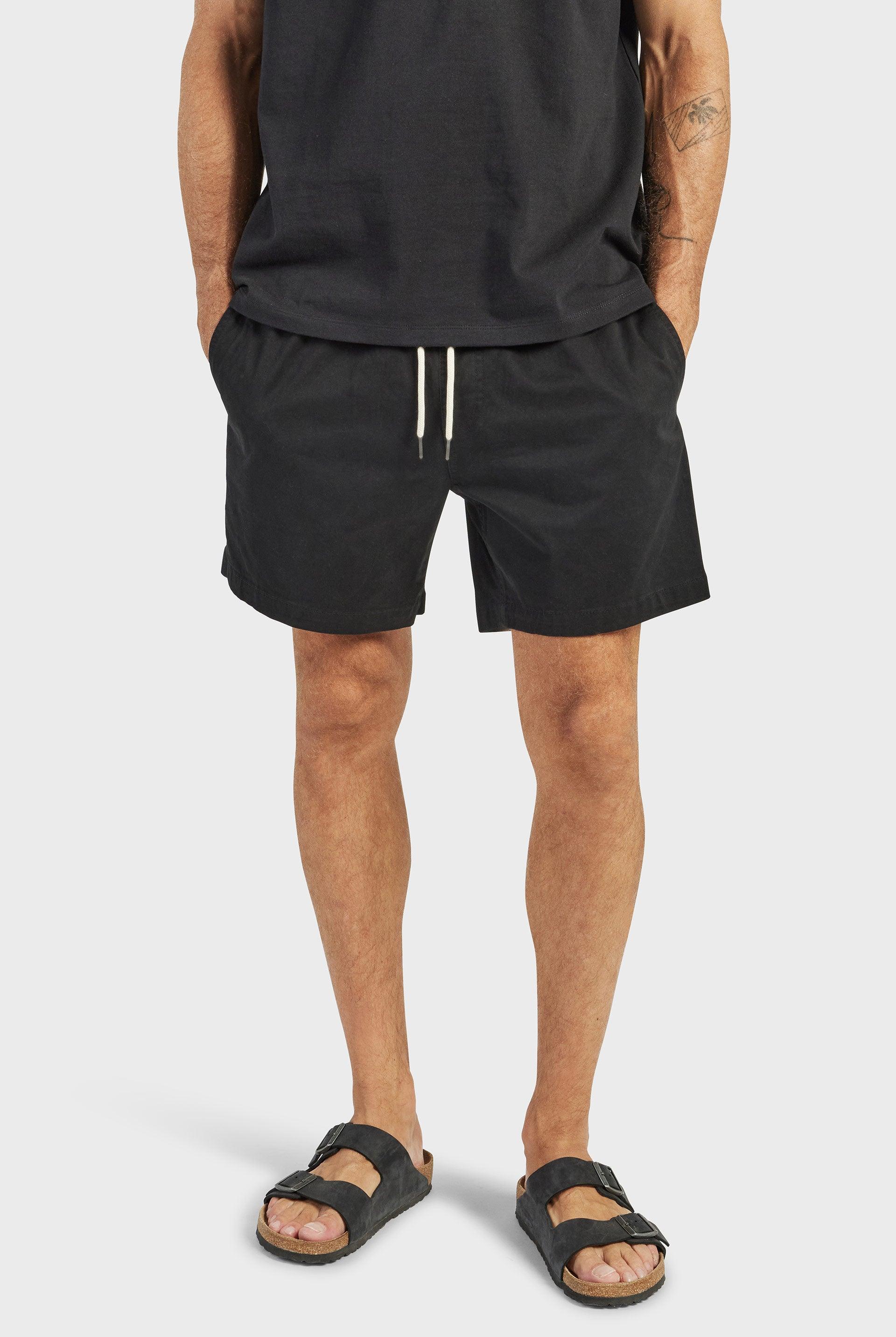 Short de Linho Leve e Elegante Preto - Outlier
