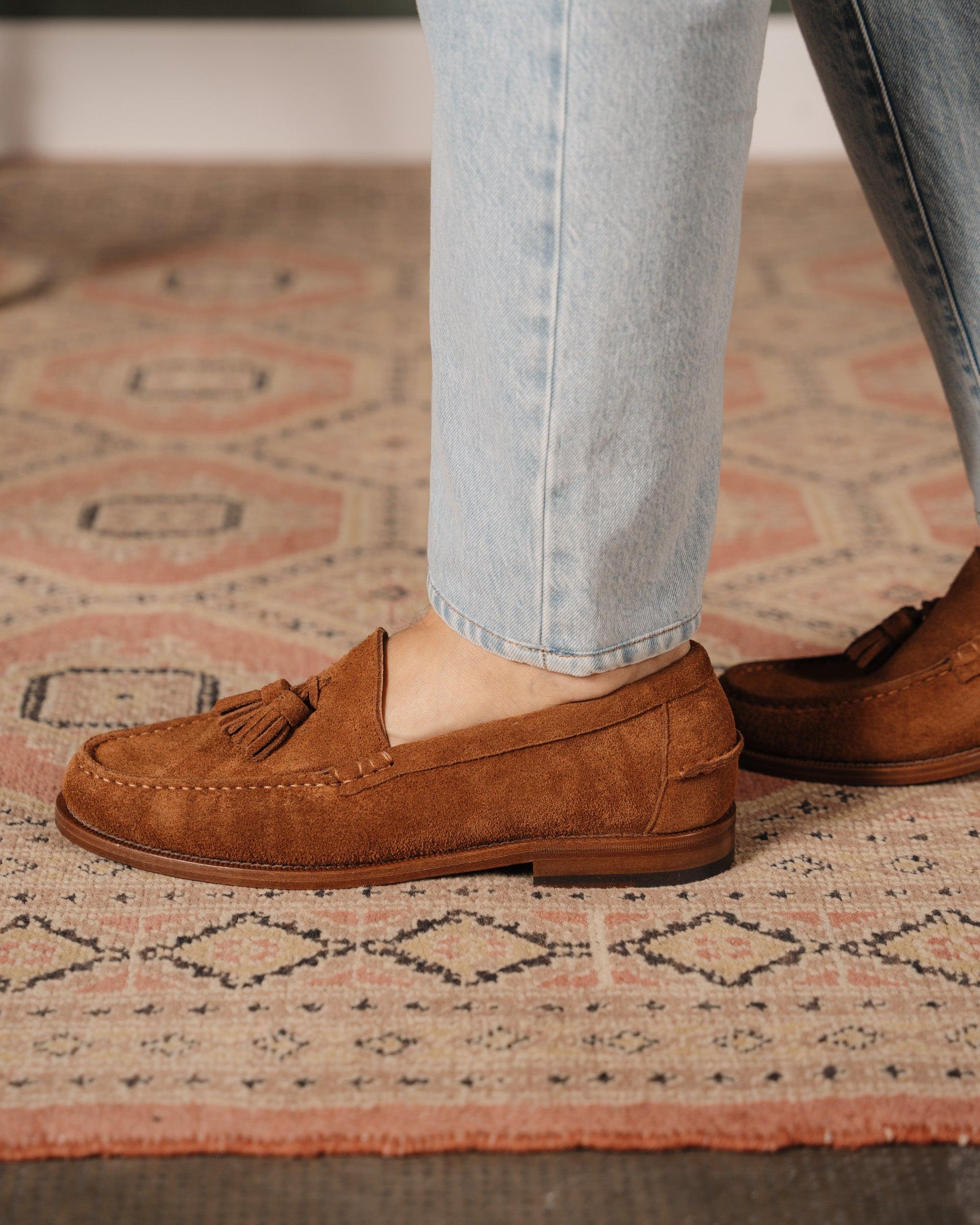 Mocassim Loafer em Camurça Marrom - Outlier