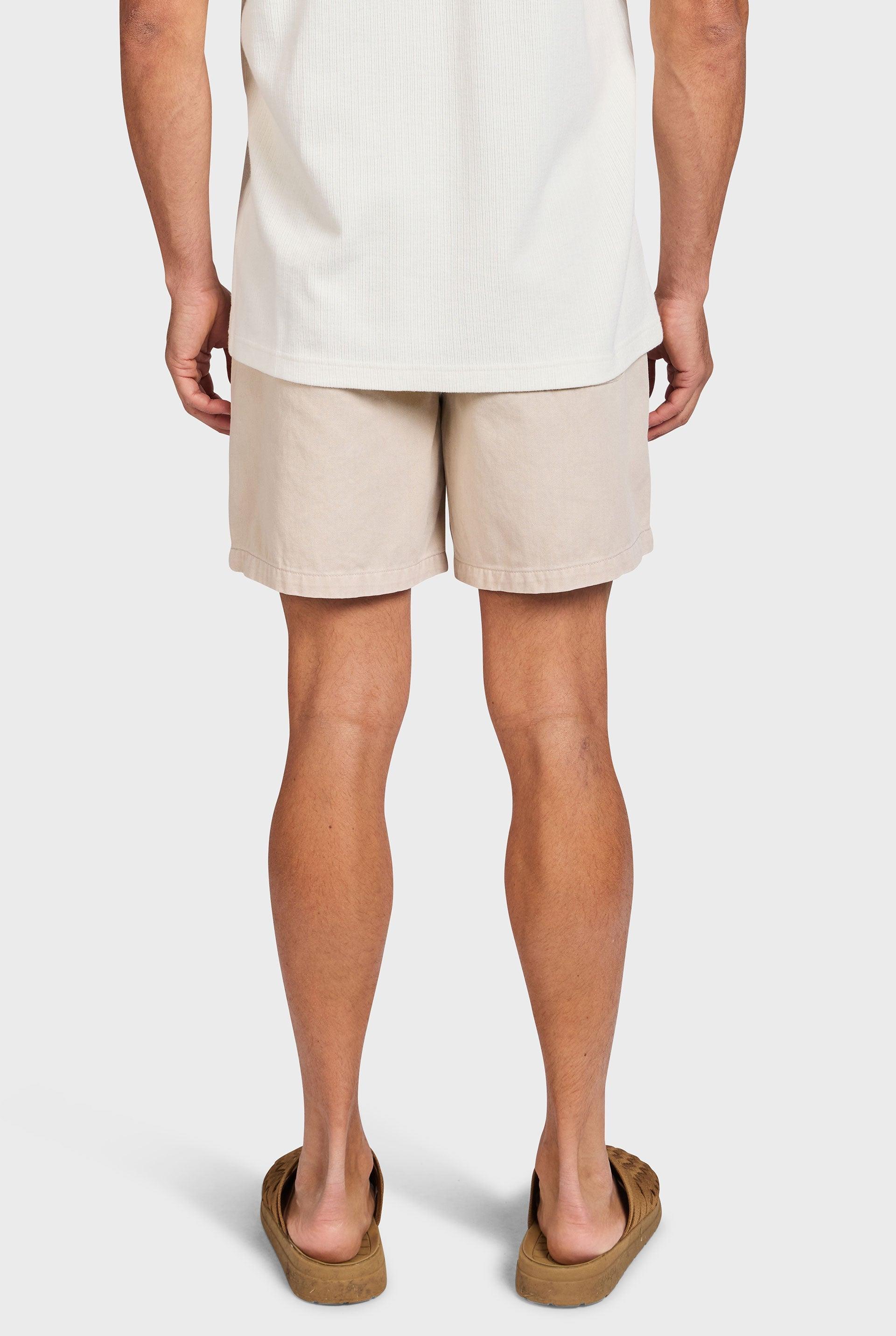 Short de Linho Leve e Elegante Bege - Outlier