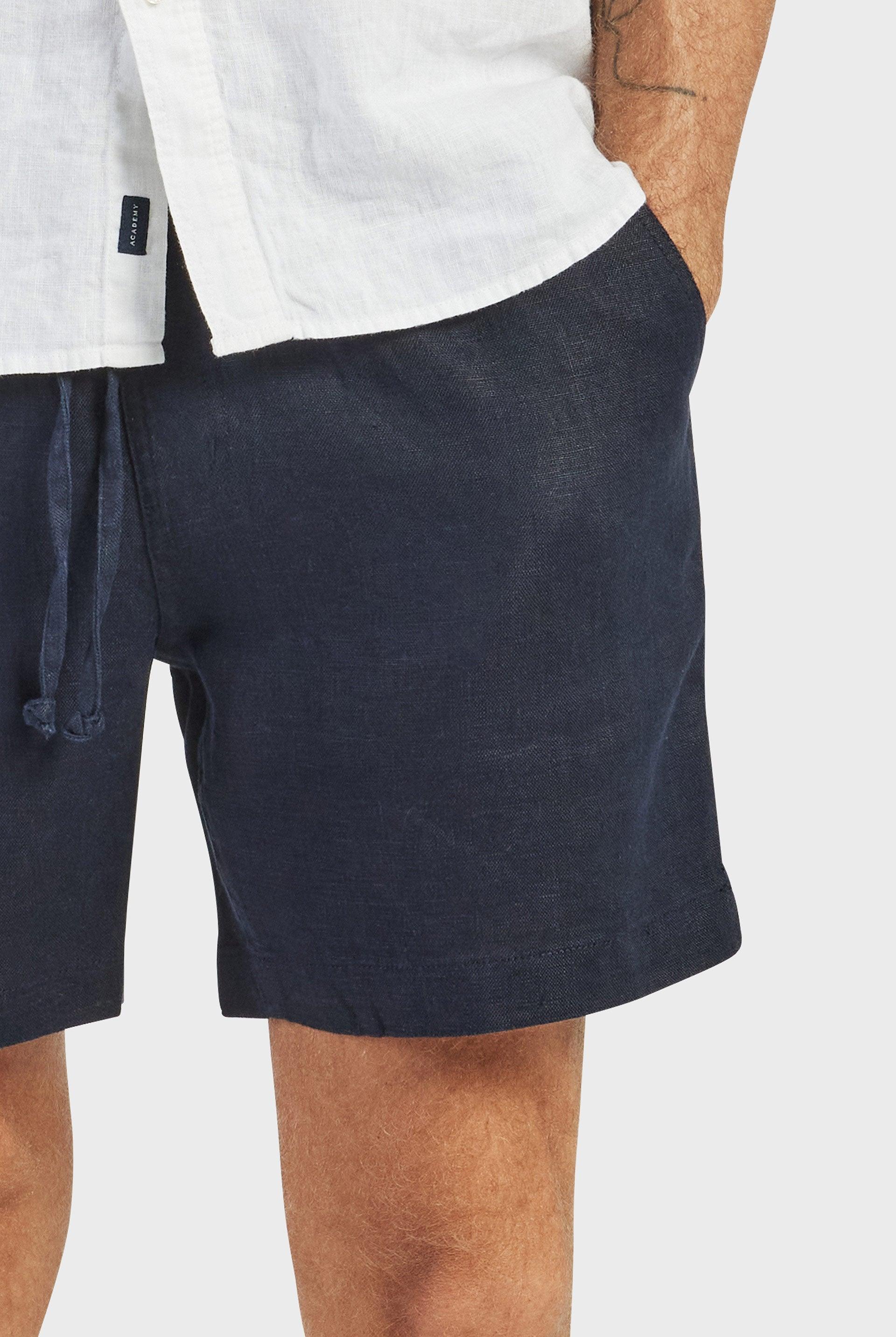 Short de Linho Leve e Elegante Azul Escuro - Outlier